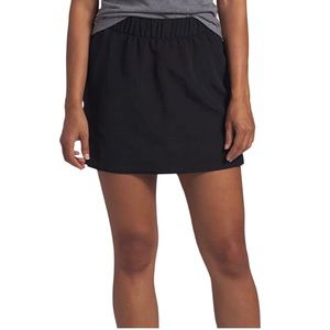 NWT The North Face class V skort black medium mini skirt